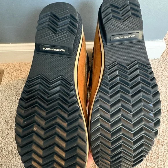 Sorel Women's TOFINO CVS DARK OLIVE Winter Boots - Picture 4 of 8